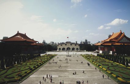 Taiwan RovinFerrer Unsplash 1404b9af